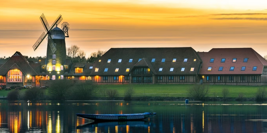 Experience QAD's ERP solutions and live demos focused on Procurement and Supply Chain Planning at the 2024 Lumenia ERP Head-to-Head event. #ERPHeadtoHead bit.ly/3uQc6nY