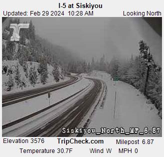 OregonDOT's tweet image. #SWOregon: Due to winter conditions, chains are REQUIRED for all vehicles traveling over #SiskiyouPass on I-5, MP 0-11. Expect delays or postpone travel. Use TripCheck.com for updates to road conditions and current chain restrictions.