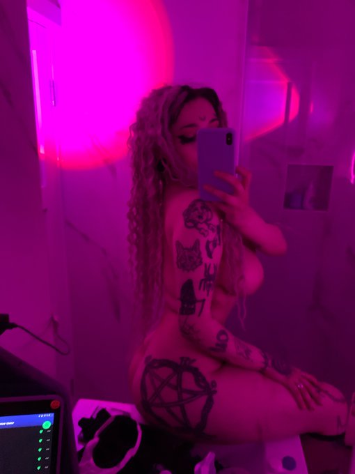 Feeling very horny today🙄💓💓  #Ratt #nsfwtwt #onlyfansgirl #onlyfanspromo #cosplayergirl #animecosplay<a href="/tag/ratt"class="tags">#Ratt</a><a href="/tag/nsfwtwt"class="tags">#nsfwtwt</a><a href="/tag/onlyfansgirl"class="tags">#onlyfansgirl</a><a href="/tag/animecosplay"class="tags"><span>#animecosplay</span></a><a href="/tag/cosplayergirl"class="tags"><span>#cosplayergirl</span></a><a href="/tag/onlyfanspromo"class="tags"><span>#onlyfanspromo</span></a>