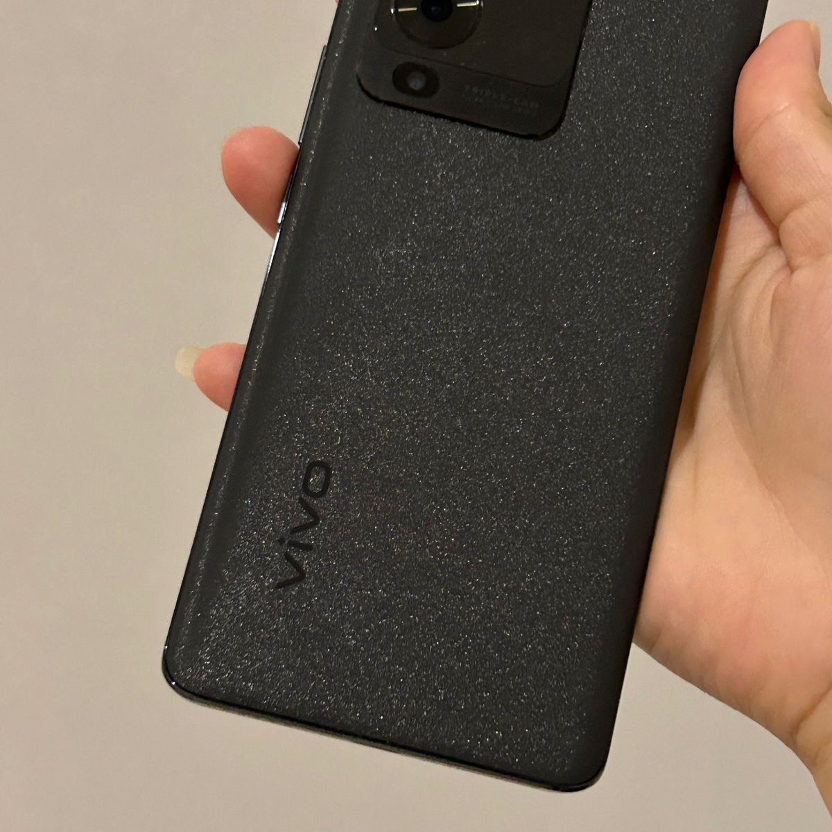 preloved_cilla's tweet image. Jual hp vivo v25 pro
Harga beli 8jt
Jual only 3.5jt bisa by 🍊 ya udah incl kepala charger &amp;amp; kabel

For details please DM
Dijual ASAP
#vivov25pro #hpsecond #zonauang