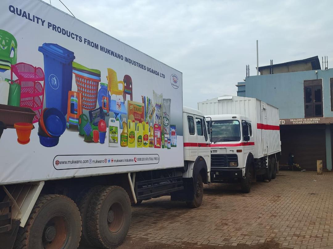 KylerEdge's tweet image. Been a very busy 3 days in mubende , but well . What more can I ask for ✨ Alhamdulilah 

Client : @SOMNATH INVESTMENTS LTD 

Mukwano distributor Mubende 

Contractor : @Edgemedialtd

Project Manger : yours truthly 🥰🥰🥰🥰 Kyler Edge Kisuule