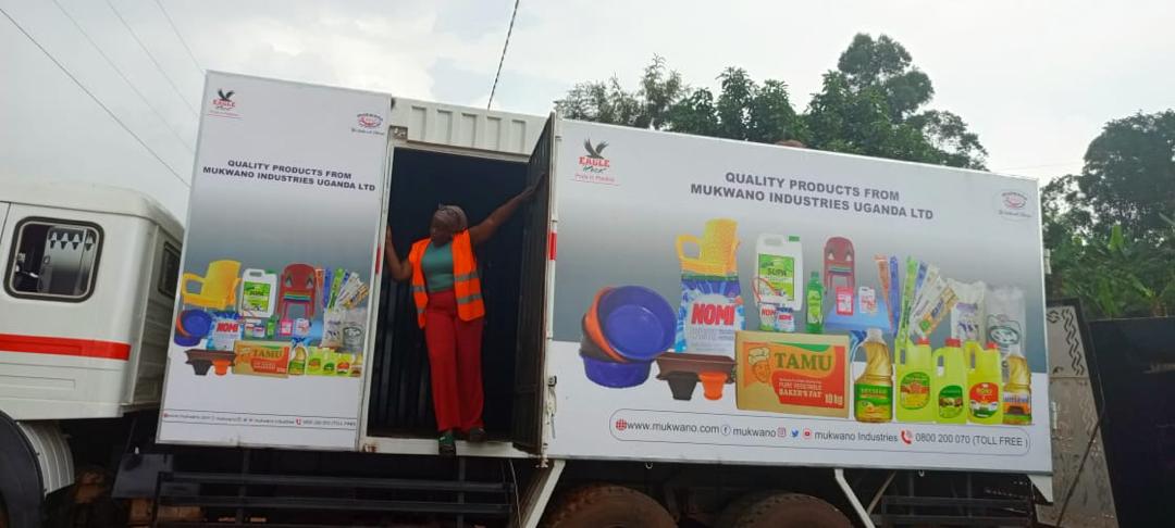 KylerEdge's tweet image. Been a very busy 3 days in mubende , but well . What more can I ask for ✨ Alhamdulilah 

Client : @SOMNATH INVESTMENTS LTD 

Mukwano distributor Mubende 

Contractor : @Edgemedialtd

Project Manger : yours truthly 🥰🥰🥰🥰 Kyler Edge Kisuule