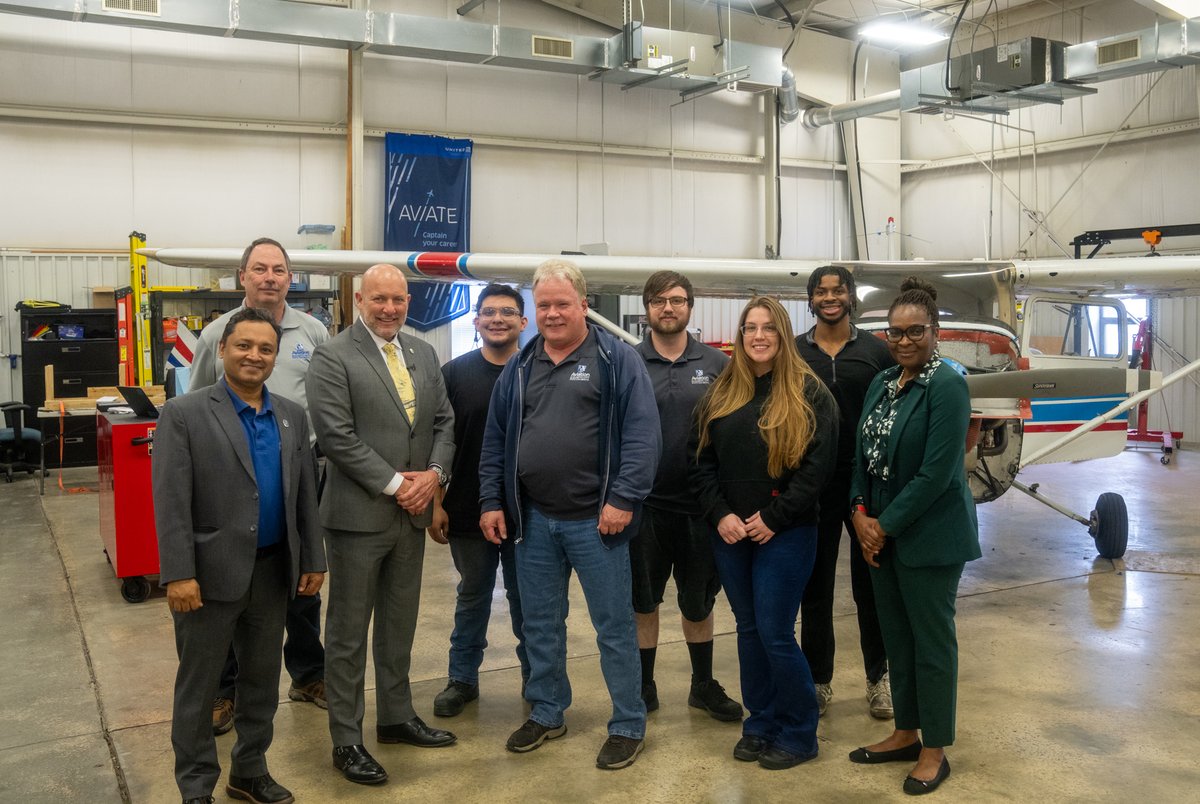 The FAA’s Tim Arel and Katrina Hall visited @ECSU as part of our #HBCUAviationDay to talk with students about their career goals and how our partnership supports future aviation professionals. Learn about our work with HBCU aerospace programs at faa.gov/hbcu.