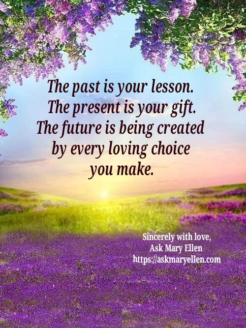 askmaryellen's tweet photo. Truth of the day: The past is your lesson; the present is a gift, and your future is being created by every choice you make. #askmaryellen #Truthoftheday #dailydevotionals #Truthauthor #ChattanoogaSpeaker https://t.co/diYB6RHE4H  https://t.co/O5zd8VYmVG https://t.co/5zxVVTio9b