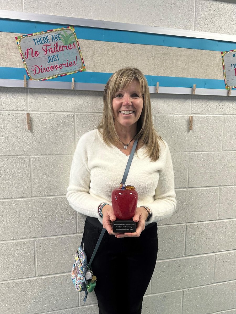 Newark City Schools (@newark_schools) on Twitter photo Elizabeth Crist, from <a href="/HillviewElemen/">Hillview Elementary</a>, receives the 23-24 <a href="/LCFgives/">Licking County Foundation</a> Leaders for Learning Award - newarkcityschools.org/protected/Arti… #we_are_ncs Elizabeth Crist, from <a href="/HillviewElemen/">Hillview Elementary</a>, receives the 23-24 <a href="/LCFgives/">Licking County Foundation</a> Leaders for Learning Award - newarkcityschools.org/protected/Arti… #we_are_ncs