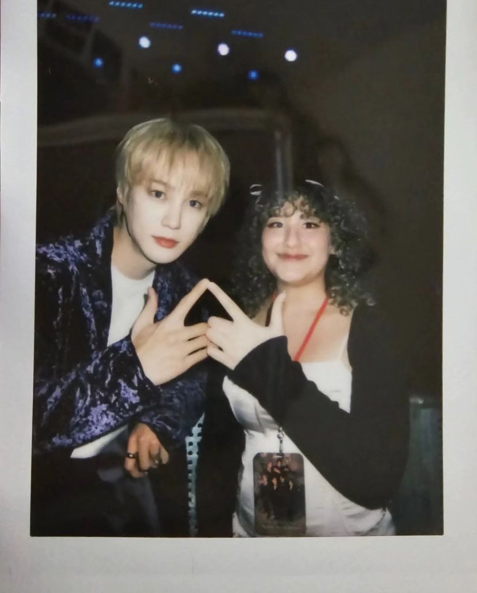 ddeng220's tweet photo. @vav_kangalou 😭 https://t.co/PArIWMQyQo