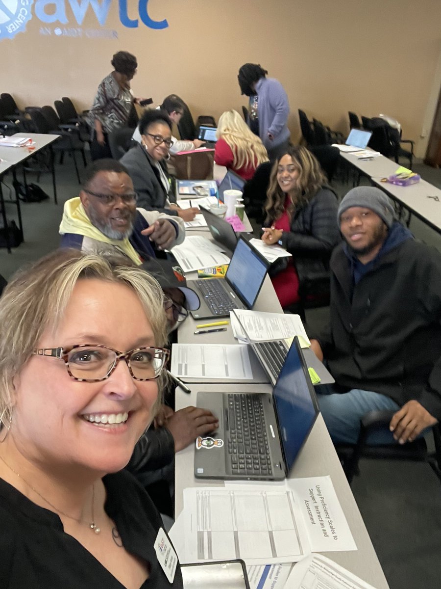 Mrs. Roddy tweet media