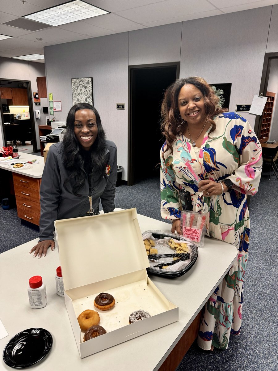 Reed Owls tweet media