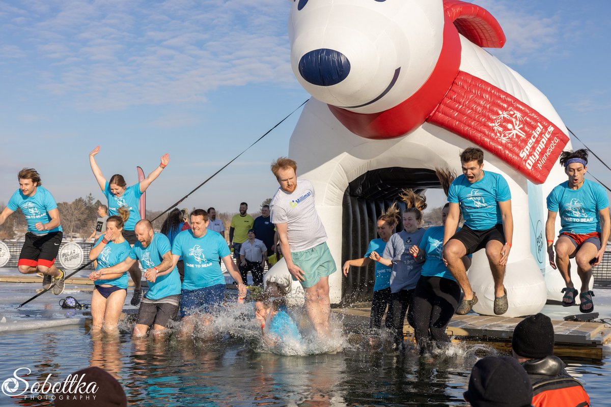 Hans_Leida's tweet photo. Tomorrow I'm jumping into a frozen lake! Why? To raise money for Special Olympics with some other awesome @millimanhealth folks. This has become a tradition for our Minneapolis health practice crew. If you're inclined, donations gratefully accepted here: https://t.co/nyQFukSQyE https://t.co/UqLZcpQ3gQ