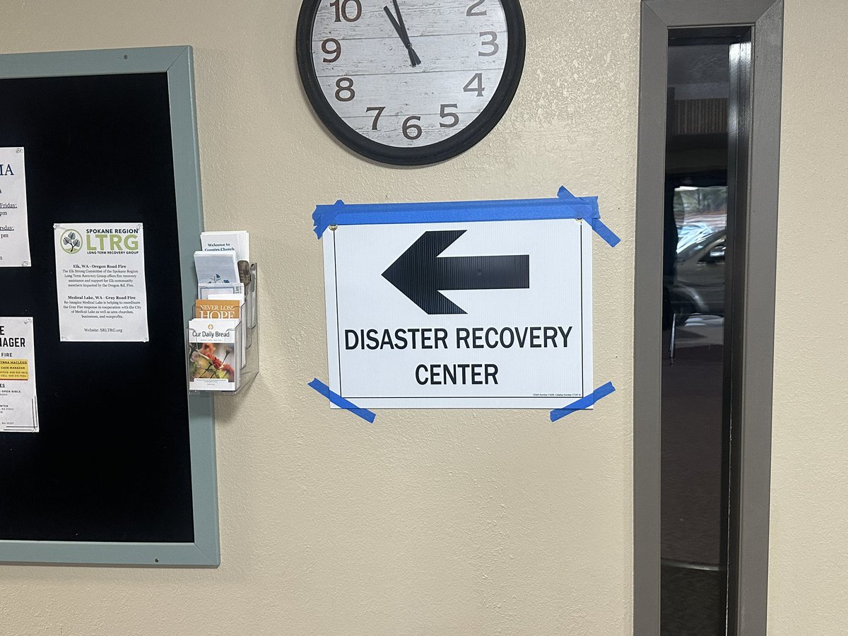 maryssarillo's tweet photo. HAPPENING NOW: Today, FEMA opened up two Disaster Recovery Centers in Spokane County to help those affected by the #GrayFire and #OregonRoadFire.
I am at the one in Elk now, and will be speaking with FEMA shortly. @kxly4news https://t.co/hoYPfwUp8Y