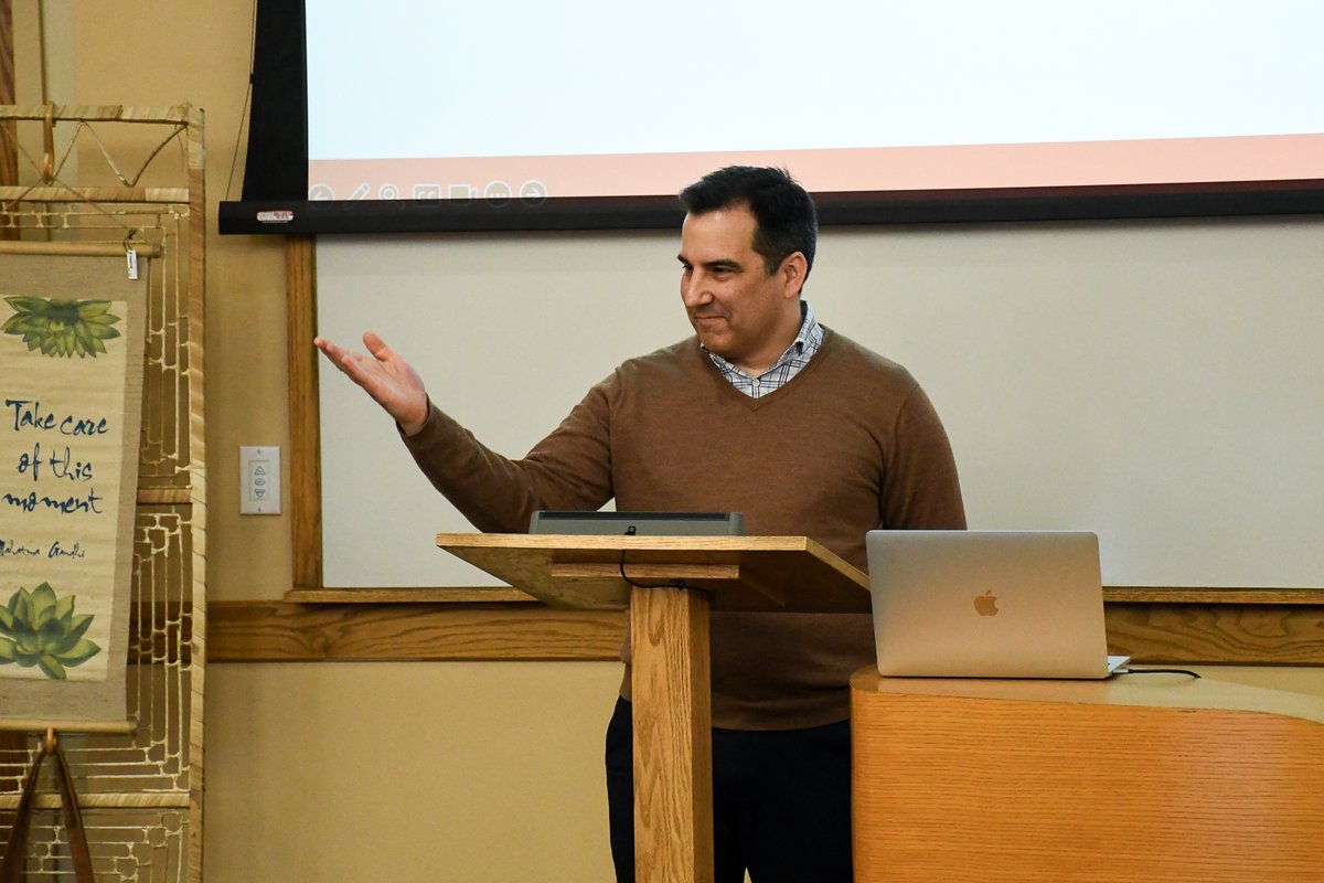 Dan Alonso, CEO of Ten Thousand Villages, recently shared, “Designing the Future of Fair-Trade Retail in the U.S.” The presentation is part of the 50th anniversary celebration of Et Cetera Inc. in Bluffton which includes Ten Thousand Villages, Et Cetera Shop and Book ReViews.