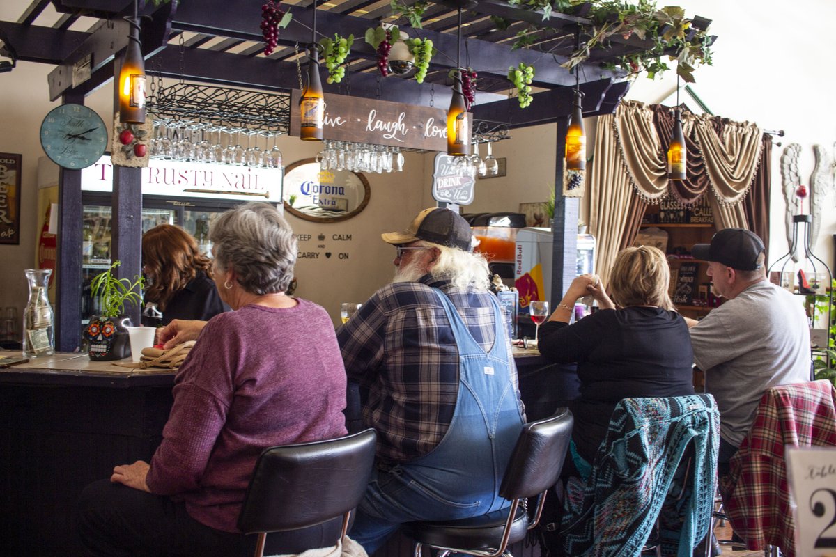 Rusty Nail Winery tweet media