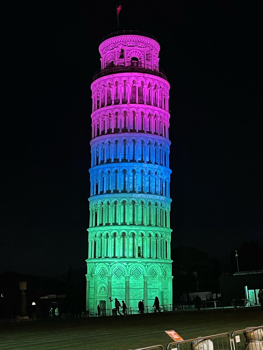 💚💗💙 love from Pisa 💡for the #RareDiseaseDay 🥰 the #PisaTower light up for #RDD is always stunning 🤩 @ern_reconnet virtually hugs 🫂 all the rare community around the world! We are in this together @EU_Commission @EU_HaDEA @MartaMartamosca @SaraTalarico2 @DianaMarinello