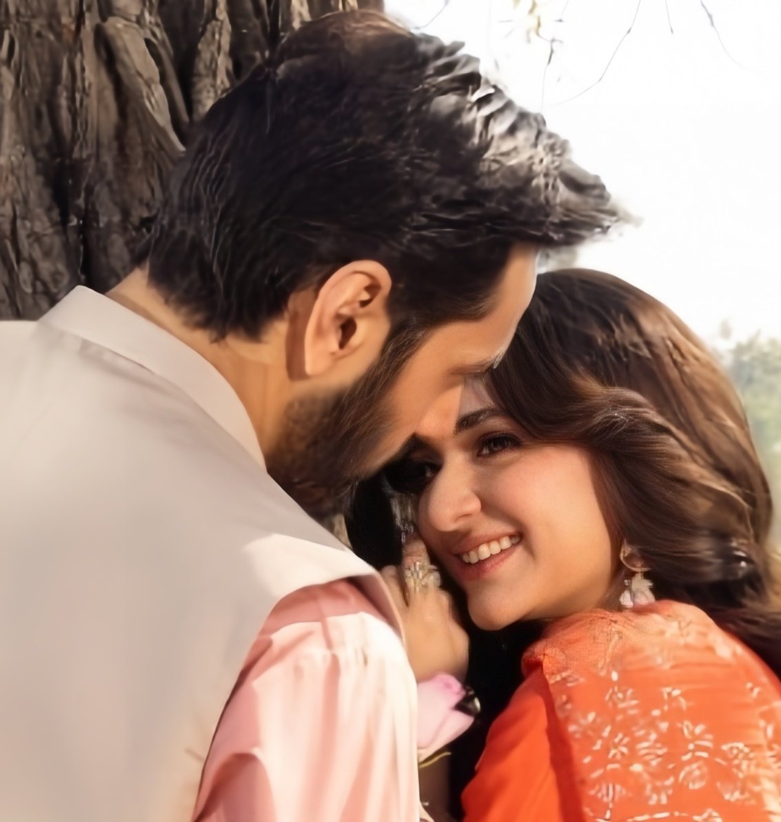 JustAYumHajGirl's tweet photo. ✨❤️❤️❤️

GUL DE PA ZULFO X YUMHAJ 

[#TereBin. #WahajAli. #YumnaZaidi. #YumHaj]

[#Nishat. #FabricOfPakistan. #NishatBoutique. #NishatLuxury. #NishatSummer. #YumnaZaidi. #WahajAli. #GulDePaZulfo. #EidEdit] https://t.co/n5vcm8k63Y