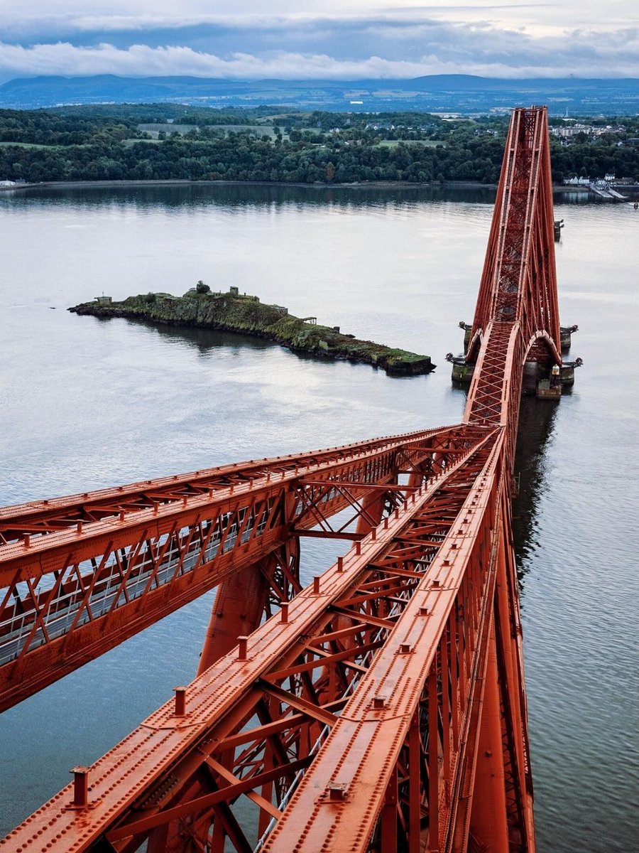 VisitScotland (@visitscotland) on Twitter photo Have you ever seen the Forth Bridge from this angle? 😍🌉
📍 <a href="/TheForthBridges/">The Forth Bridges</a> 📷 IG/poetic_mouse #ScotlandIsCalling Have you ever seen the Forth Bridge from this angle? 😍🌉
📍 <a href="/TheForthBridges/">The Forth Bridges</a> 📷 IG/poetic_mouse #ScotlandIsCalling