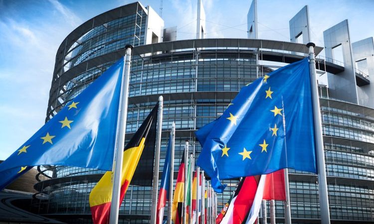 European Parliament approves stricter waste shipment regulations: weibold.com/european-parli…

#wasteshipment #tirerecycling #tyrerecycling #tyrerecovery #recyclingbusiness #recycling #circulareconomy #sustainability #rubberrecycling