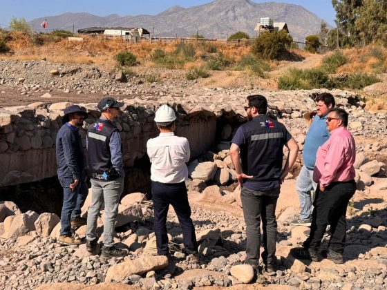 RECONSTRUCCION DE CANALES Y OBRAS DE RIEGO  El director ejecutivo de la Comisión Nacional de Riego (CNR), Wilson Ureta, se reunió con regantes de la Asociación de Canalistas Canal de Pirque y de la Asociación Canales de Maipo. radioagricultura.cl/podcast/gestio…