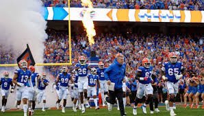After a great conversation with <a href="/CoachRobSale/">Rob Sale</a> I am glad to announce that I have received an offer from the University of Florida🐊 <a href="/GatorsFB/">Florida Gators Football</a> <a href="/RecruitTheHill1/">Recruit The Hill</a> <a href="/TheCoachNWard/">Nick Ward</a> <a href="/coaCHhutch92/">Marcus Hutchins</a>