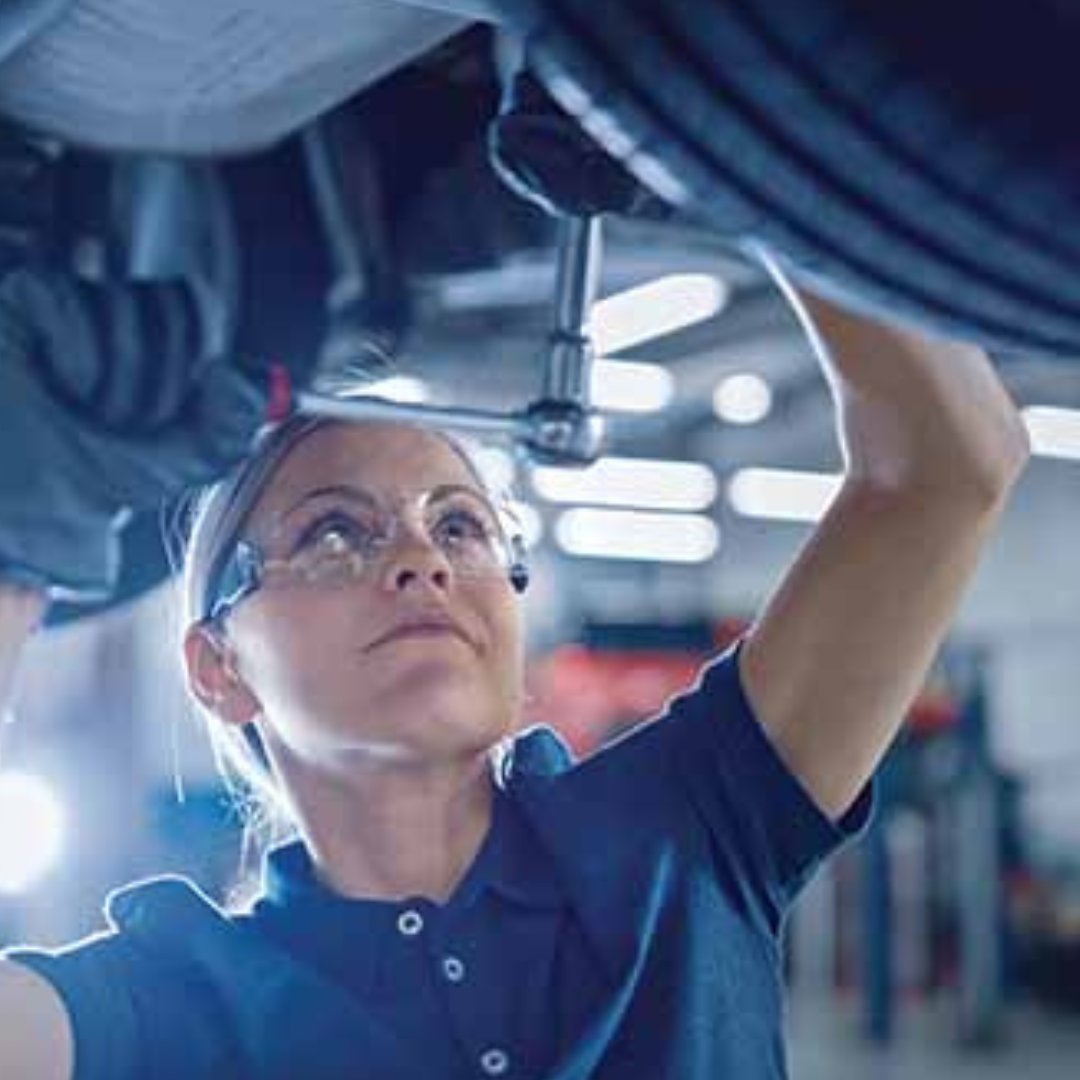 AaspNj's tweet photo. AASP/NJ President Ken Miller thinks there's more to what you do than just fixing cars. He shares his thoughtson page 12 of New Jersey Automotive.https://t.co/DRzblFnccO #shopowners #repairprocess https://t.co/AJIdBVfdAr