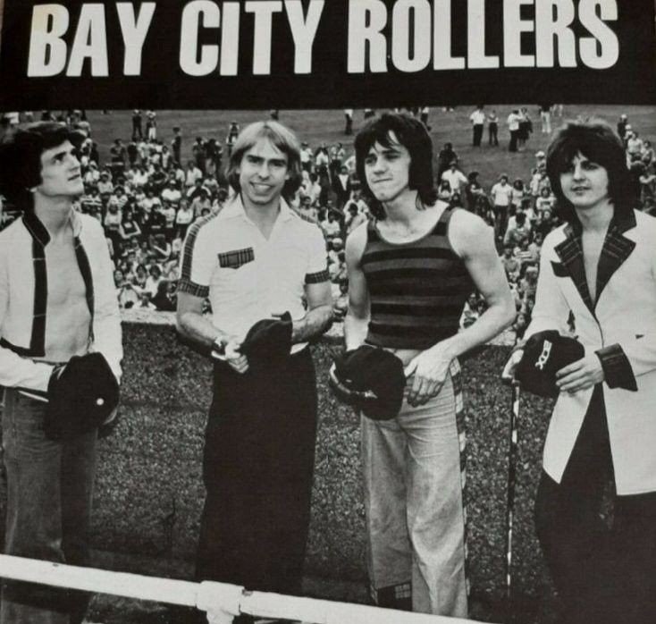 BCRFanCommunity's tweet photo. #BayCityRollers #lesmckeown #dereklongmuir #stuartwoodywood #ericfaulkner #70steenidols #70smusic #rollermania https://t.co/aPS90S7NWz