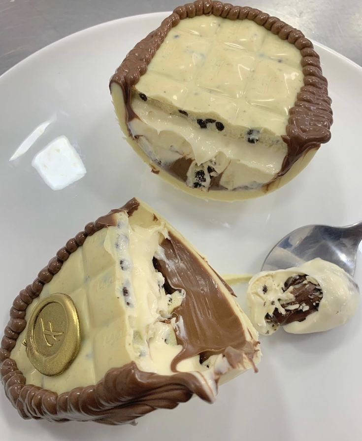 Ovo de Páscoa laka com nutella