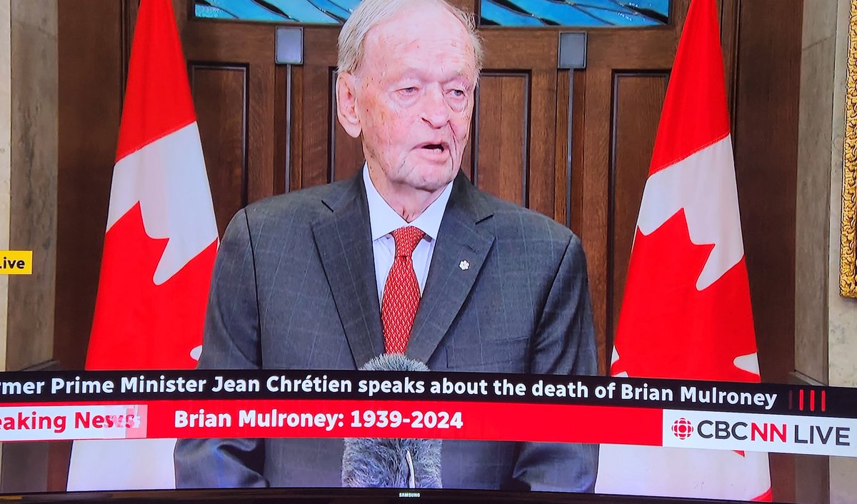 Mikeggibbs's tweet photo. This is one of the greatest moments of humility and honour and class, right here.

Jean Chretien, of all people, with tears in his eyes, is memorializing Brian Mulroney with kindness and affection. https://t.co/TMDFagJaea