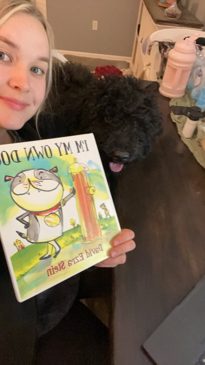 ariel_daniel_'s tweet photo. Me and Rory gearing up for 
@LulaElementary’s March Madness 📚 https://t.co/QRbKQBkvcj