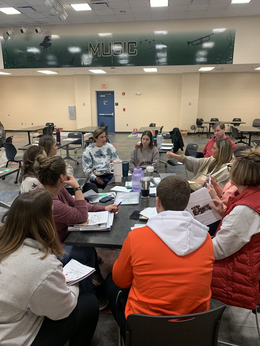 AmberVDB_IC's tweet photo. Great first day of learning @WISRocks! Collaborative teams working on incorporating SIOP strategies to support ALL learners! Thankful @wwsweb prioritizes time for teachers to learn and grow together! https://t.co/UM241TIOUj