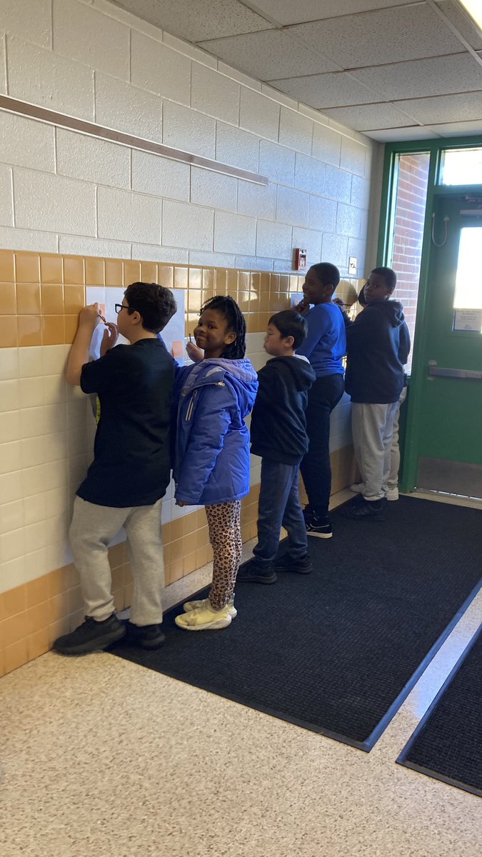 Tekkinheels's tweet photo. How are sound and light alike? We talk, write and draw about science and EVERYONE has a voice. π₯Ό#sciencesuperstars https://t.co/Uena9HavJq