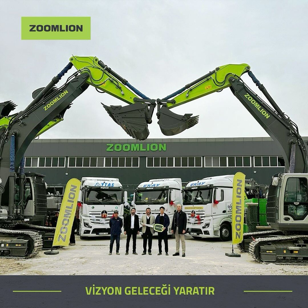 zoomlionEM's tweet photo. 10 ZE135G excavators were delivered to our Ankara customer.
Thank you customer for choosing zoomlion.π#zoomlion #ze135g #visioncreatesfuture #excavator #technology #construction #ankara https://t.co/ppWAEsfu5a
