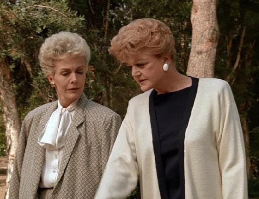 CoveGazette's tweet photo. Women in the board room, women in the bedroom - this week @BridgetKies talks about "The Way to Dusty Death" with YOU as guest host!
#jessicafletcher #angelalansbury #murdershewrote 
Spotify: https://t.co/qiHFnD4uJ1
Apple: https://t.co/CAfxiCeYZG
Audible: https://t.co/cG0OtraxvV https://t.co/2hdBsjaFJA