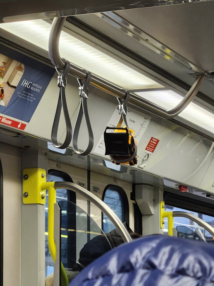 SameOldNick's tweet photo. Please ensure you take all belongings, including newspapers, when disembarking the train. @cmcalgary @calgarytransit #yyc https://t.co/xnnysHVUye