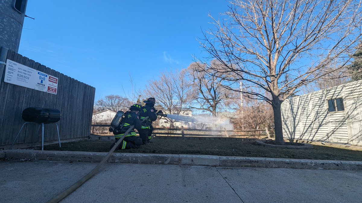 Training so we are ready when you need us!

#northlakeil #firesafety #fireprevention #stophomefires #fireprevention #emergencyresponse #firefighters #iaff #nfpa #tradition #firedepartment #rescue