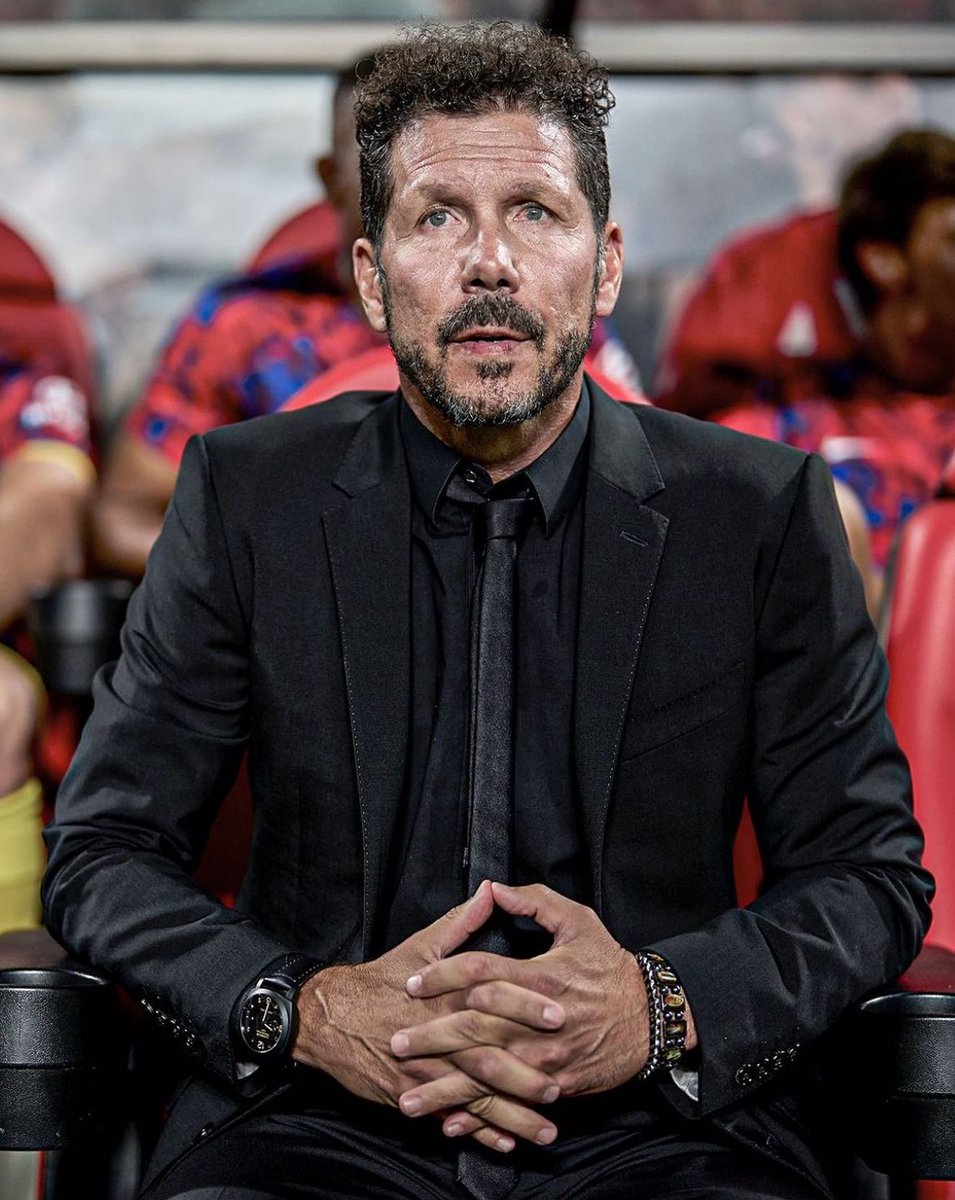🔴⚪️ Diego Simeone after Atléti being eliminated from Copa del Rey: “Calma. We remain calm, these are moments… we trust all our players”.

“We want to continue with the daily effort of what matters to the club, being among the top four in La Liga”.