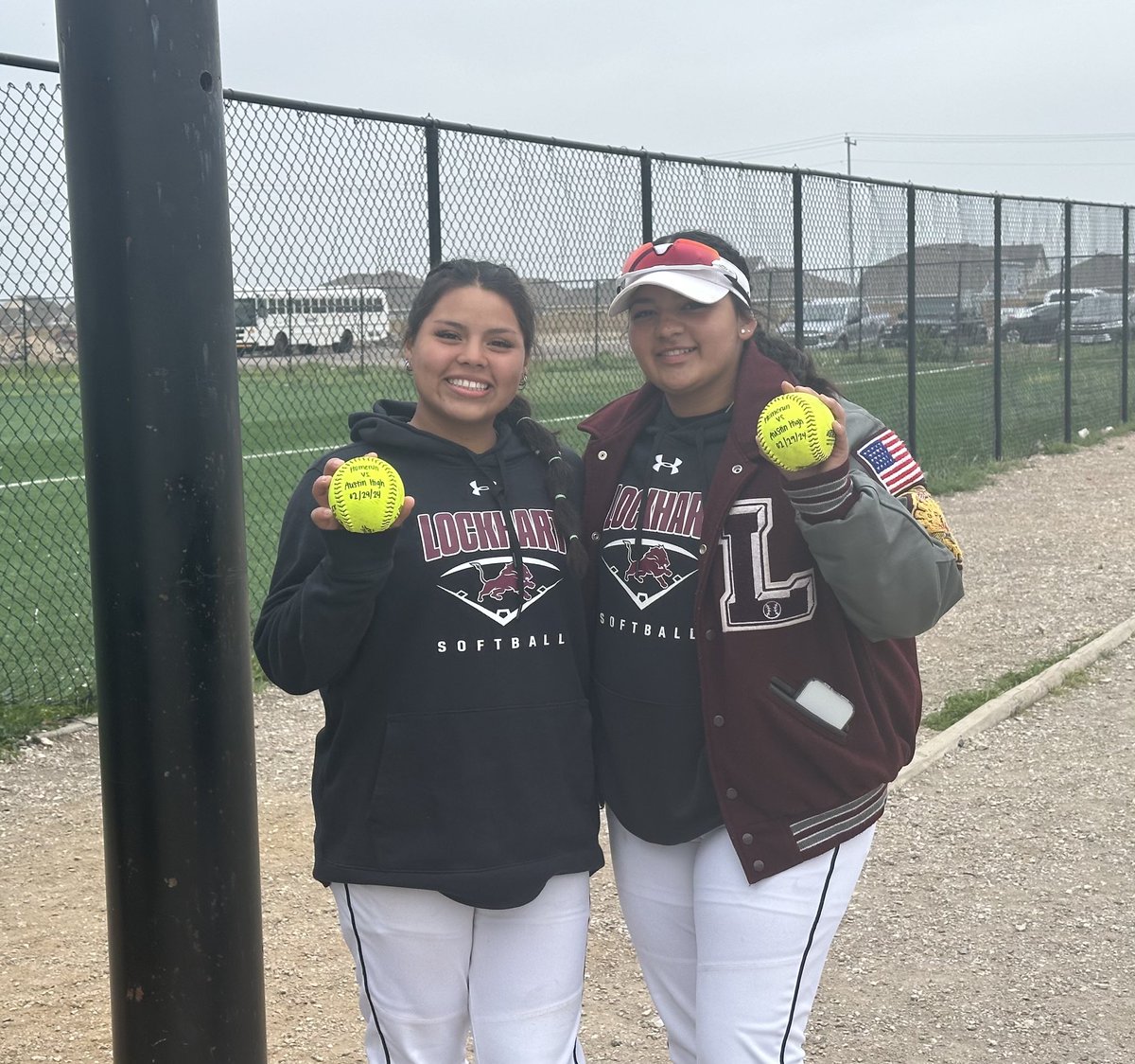 Lady Lions bats were on fire this Thursday at the Heart of Hays tourney hitting 2 home runs, while playing error free defense! Way to go Lady Lions Varsity Softball.