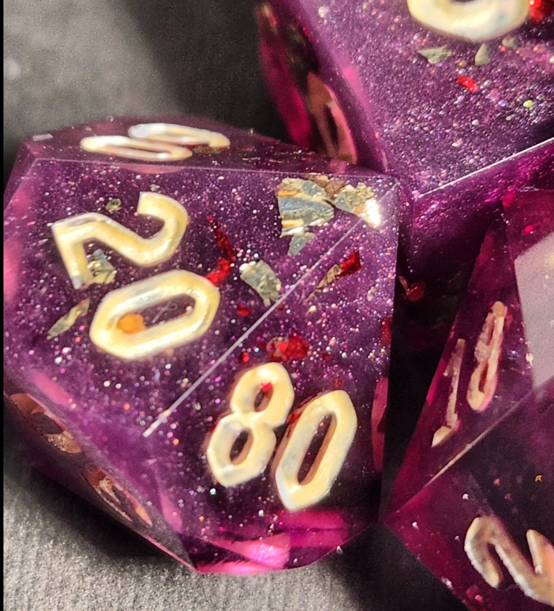 privispotions's tweet photo. The Raiden Shogun inspired set is finished and in the shop! C:

Honestly these pictures don't to them justice, I'm so happy with how they came out! 
#dnd #ttrpg #ttrpgrising #ttrpgcommunity #dicemaker #handmadedice https://t.co/JQsn1o2922