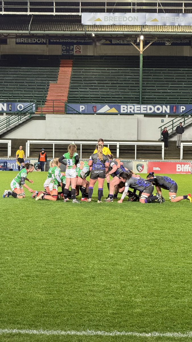 buggyyyy's tweet image. #31 Tigers Women vs Ealing. Result on the pitch was disappointing but off the pitch, we had a first outing in a while as Wyggs Women. Stashed to the nines and on the pints at Friday night lights, nothing better 😍 ft mum on the social with second row Jen for height comparison