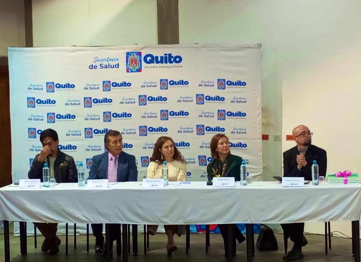 TC_KitoBE's tweet photo. La Embajadora @MBasakYalcin participó en la ceremonia de graduación del Programa de Prevención Integral #BellArte de @saludquito, proyecto que cuenta con el valioso apoyo de #TİKA, agencia de cooperacion y desarollo turca. Türkiye continuará apoyando a los más vulnerables.
🇹🇷🇪🇨 https://t.co/AjuU9ajg0c