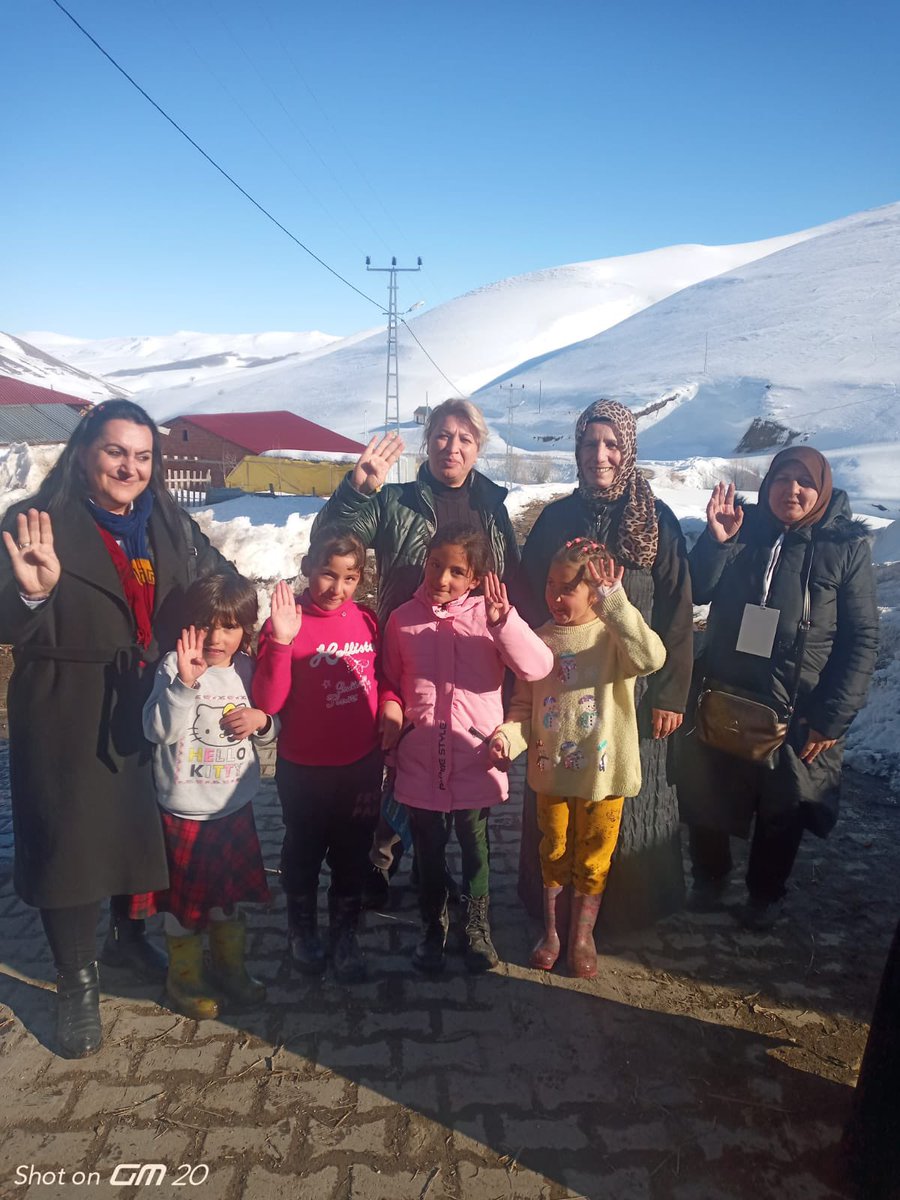 ModerSongul's tweet image. Mahalle ziyareti