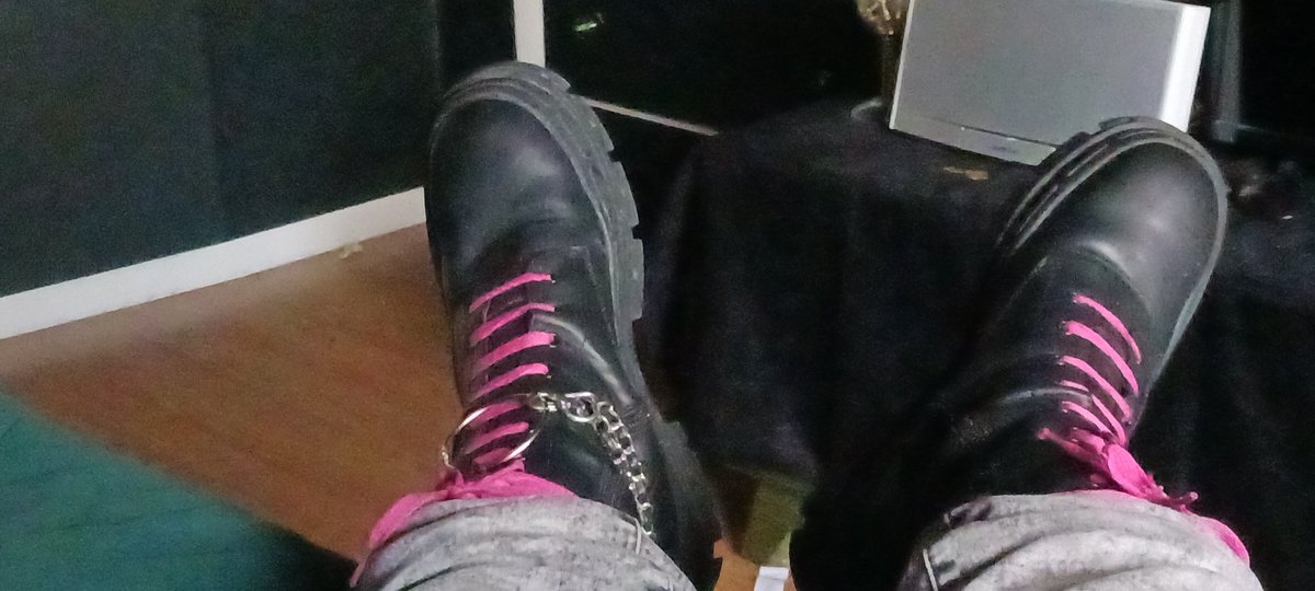 #pinklaces #combatboots #gay #bootfetish #sub #bootlicker