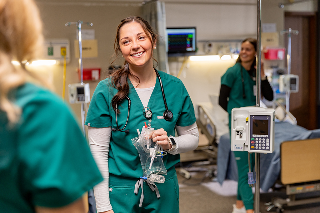 U of North Dakota (@uofnorthdakota) on Twitter photo UND strives to produce the health professionals North Dakota needs. Here's how: blogs.und.edu/und-today/2024…
#UNDproud #healthcare #nursing #medicine #NorthDakota <a href="/UNDCNPD/">UND CNPD</a> <a href="/UNDSMHS/">UND School of Medicine & Health Sciences</a> UND strives to produce the health professionals North Dakota needs. Here's how: blogs.und.edu/und-today/2024…
#UNDproud #healthcare #nursing #medicine #NorthDakota <a href="/UNDCNPD/">UND CNPD</a> <a href="/UNDSMHS/">UND School of Medicine & Health Sciences</a>
