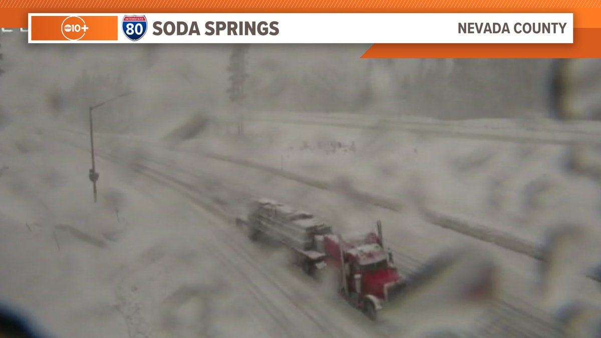 BrendenMincheff's tweet photo. And so it begins.

❄️Heavy snow and low visibility in the Sierra from now through Saturday with no break in the conditions.

A Blizzard Warning is in effect for the Sierra. Winter Storm Warnings in the Coastal Range &amp; for Shasta until Sunday morning.

Avoid travel.

#CAwx @ABC10 https://t.co/aCu3VgTnfW