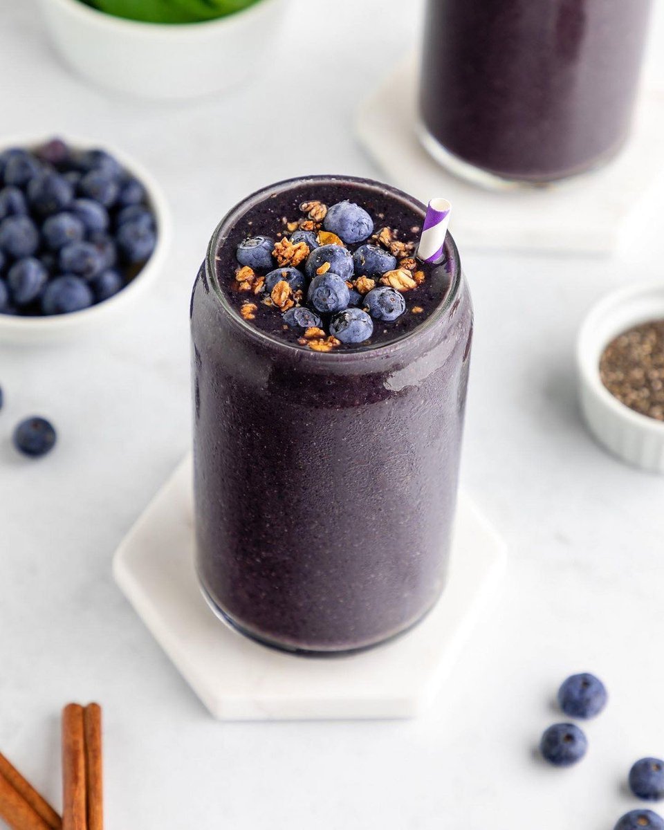 One of our favorite ways to grab a boost of blue is with a classic blueberry smoothie. 😋 And this Blueberry Spinach Smoothie made with frozen blueberries, chia seeds, spinach, vanilla, and cinnamon from @purelykaylie is the perfect fix. bit.ly/3OpzGi2