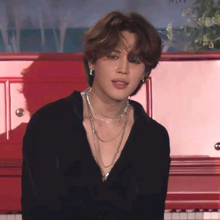 baminannesi's tweet photo. bugüün benim şapşal bebeğimin @jimininenayisii nin doğum günüü!🥳
İyi ki doğdun bebeğim seni çok seviyoruumm 💗💐🍭🌺🎂🌺🍭✨🤍
favori jimin fotosu; https://t.co/Y2Yotls9zv
