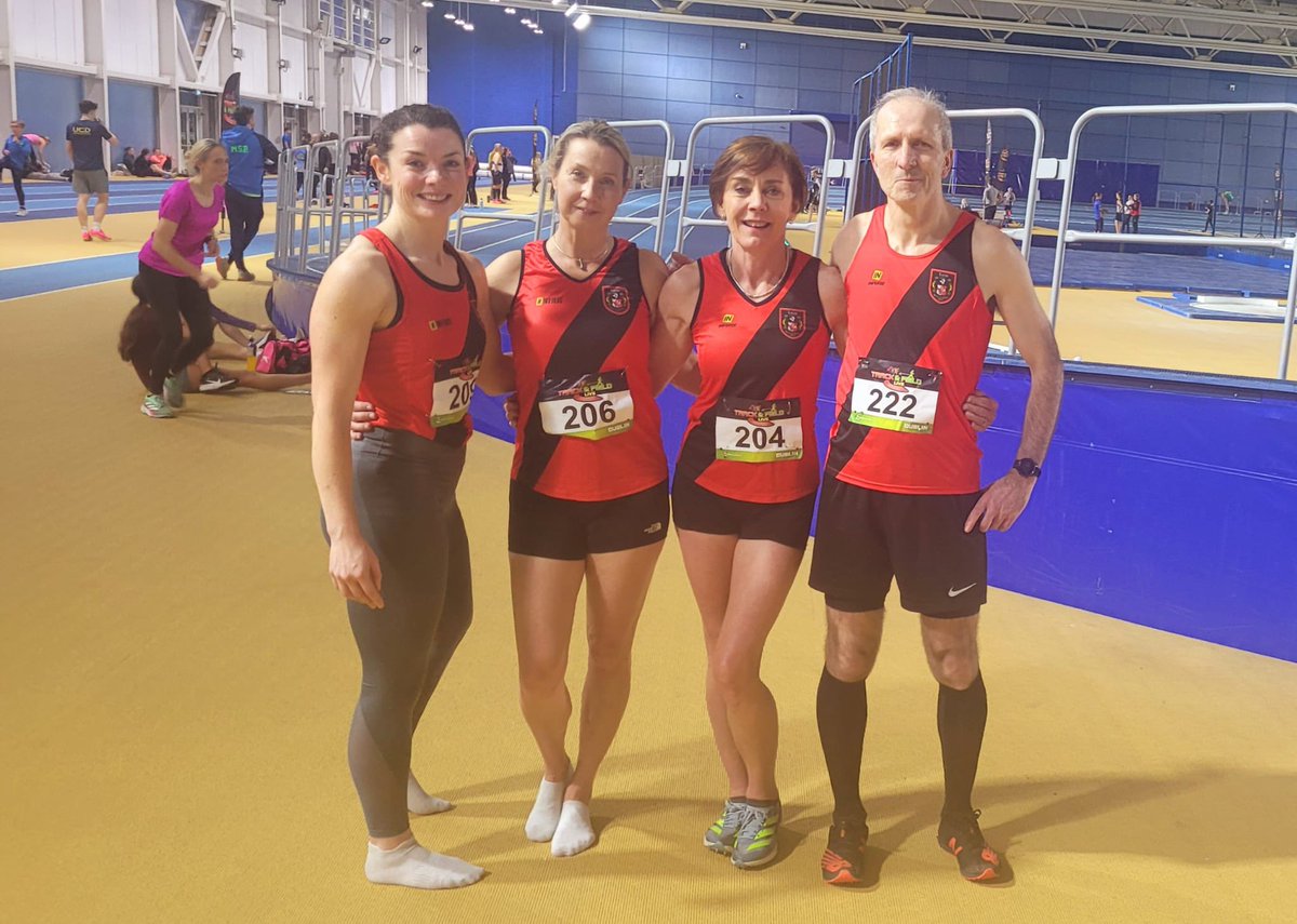 Well done to all harriers who competed in Abbotstown last night. Congrats to Sorcha and Dervila on their pb’s over 200m and to Izzy Cuffe with an 8 second pb over the mile.🔴⚫️