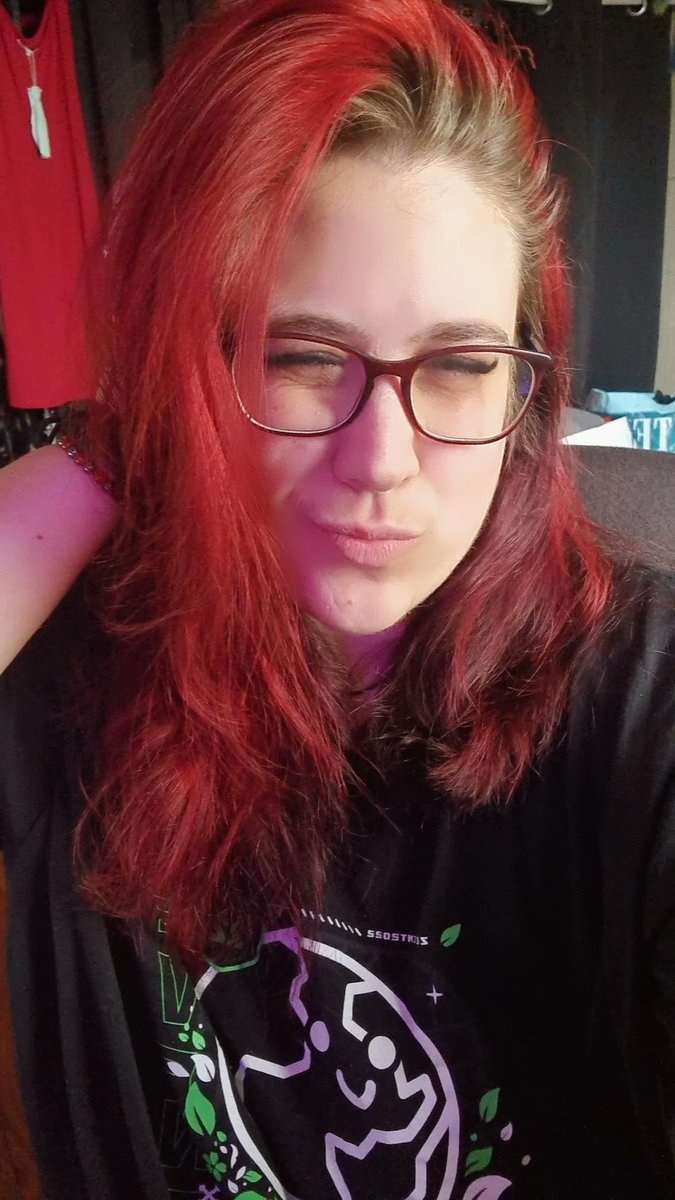 Chaarnelle1's tweet photo. Alors ? Votre avis sur mon dernier Selfie ? 🥰 https://t.co/SqmMDtvp92
