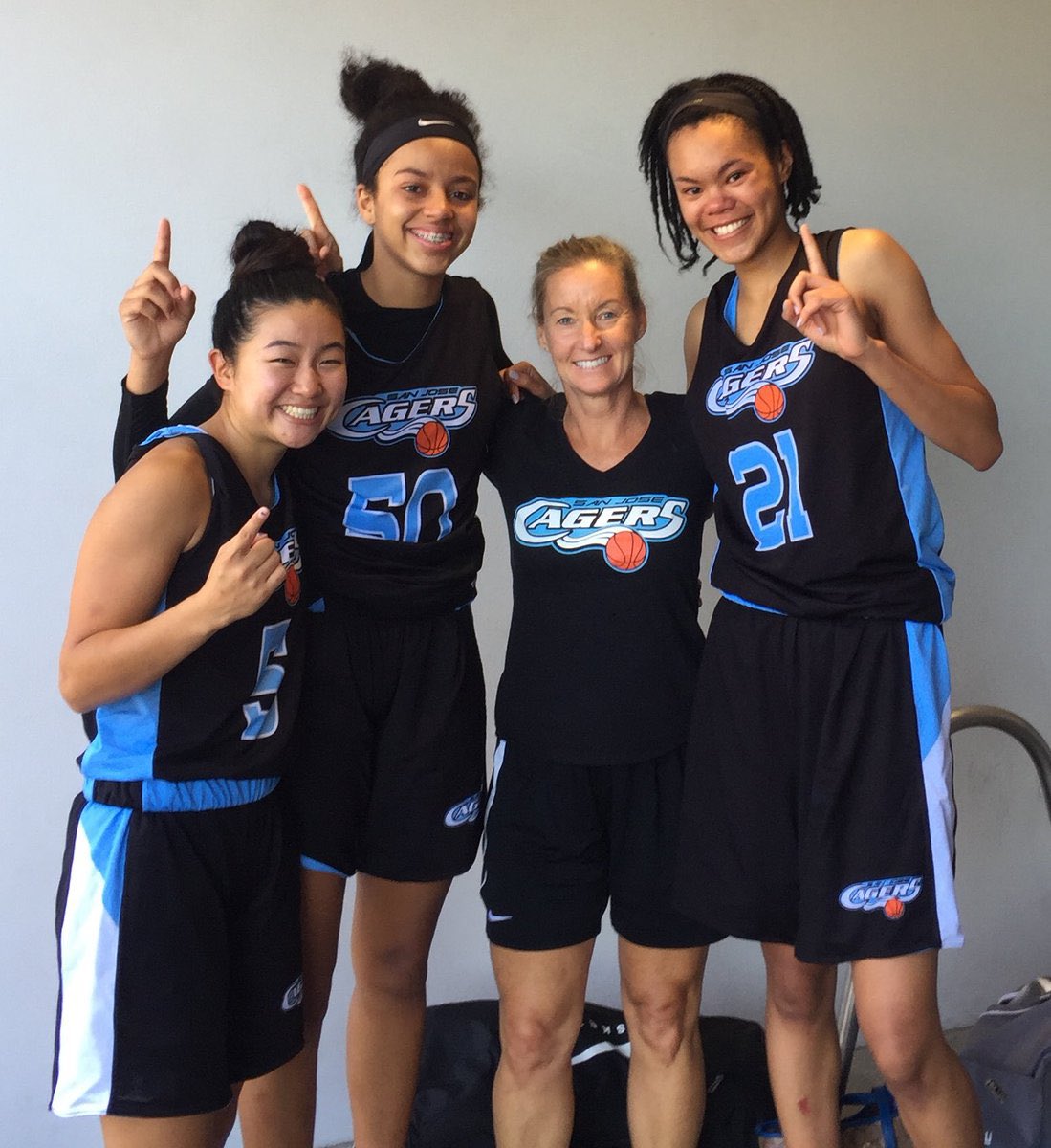 SanJoseCagers's tweet photo. SAVE THE DATE!
Monday, March 11th 530-730pm at Archbishop Mitty High School.
San Jose Cagers TRYOUTS u17, u16 &amp; u15 teams. #goCagers 🏀💪 https://t.co/hpnCuxDUbZ