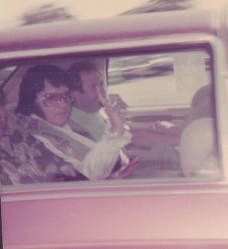Arriving at the Mobile Civic Center.
Mobile Alabama.
August 29, 1976