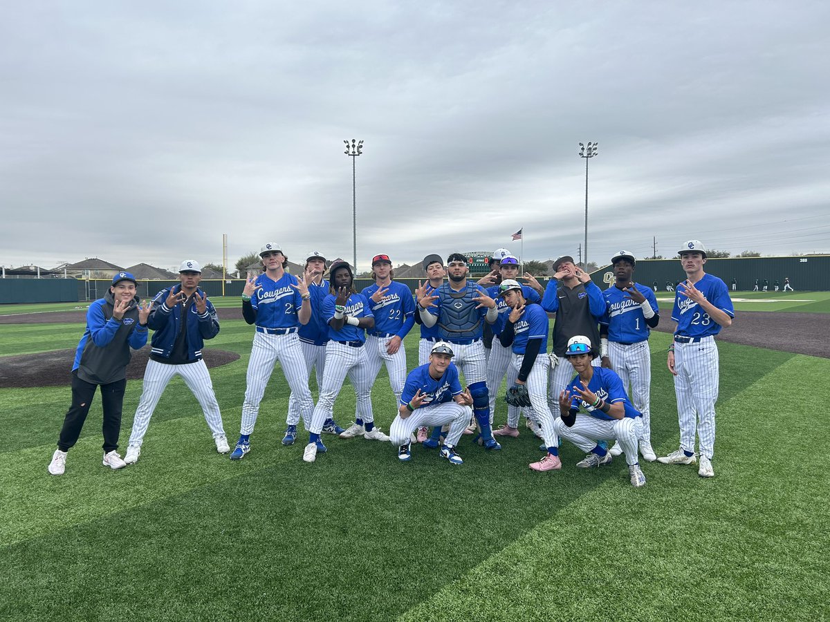CyCreekBaseball's tweet photo. W pic number 6 great game in a 3-2 win! @MasonN2025 6IP gets the W &amp; @JacobRoss2025 gets the save. Offensive player of the game @bradyswords22 with a 2 run 💣💣💣 
Next game tomorrow night 5:30 vs Cy Falls at Cy Falls https://t.co/qZTR11o1af