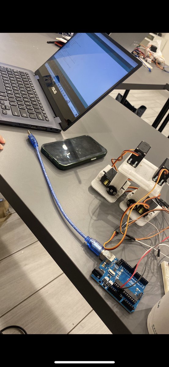 مراحل تركيب وبرمجة روبوت TITO 🤖 
<a href="/smart_methods/">الأساليب الذكية</a>